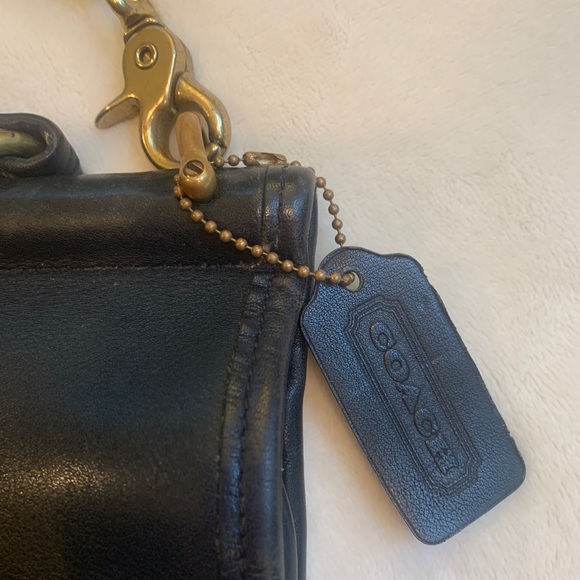 Vintage Coach Crossbody/Shoulder Bag, Black - Picture 2 of 8
